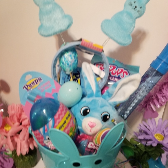 Blue Peeps theme Easter Gift Basket New - Picture 3 of 8